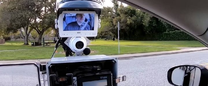 traffic-robot-cop_md