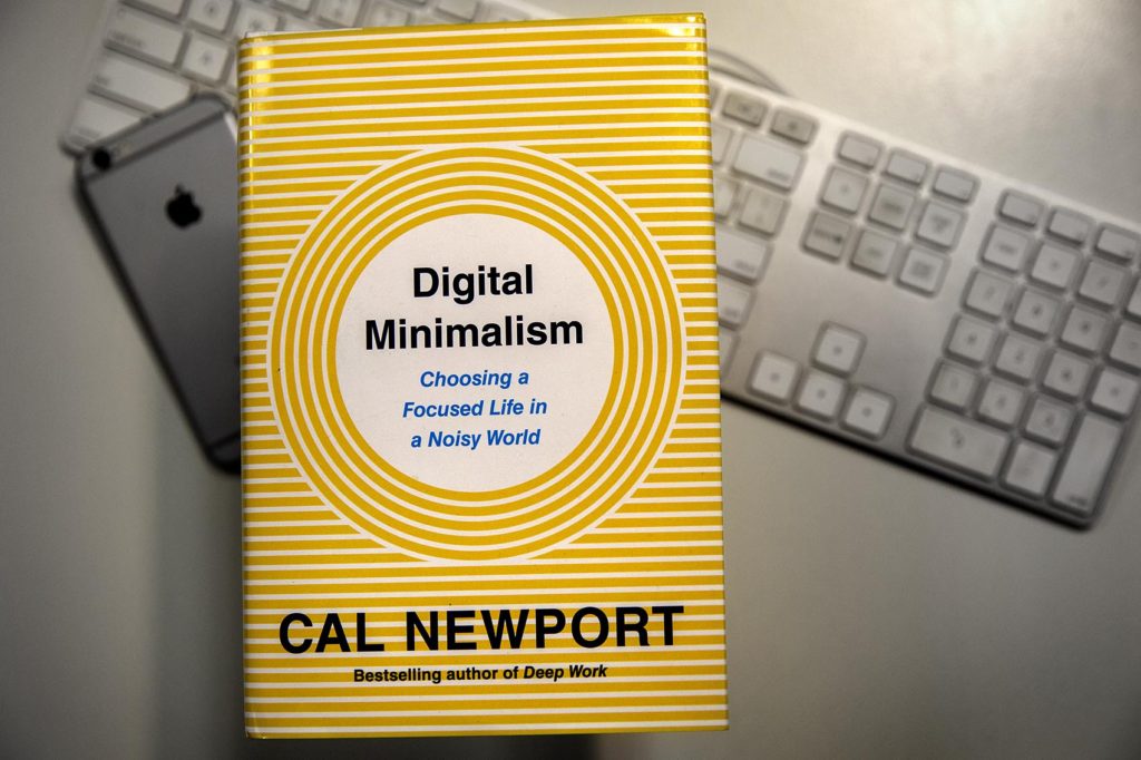 digital minimalism by cal newport
